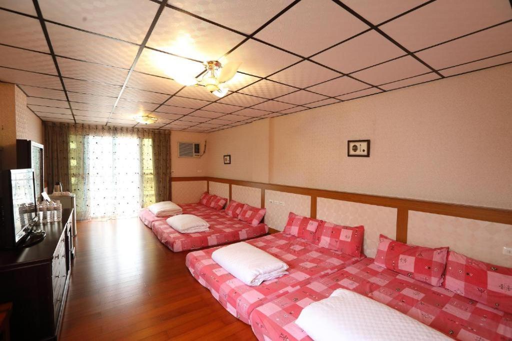 First Place B&B Città di Hualien Esterno foto
