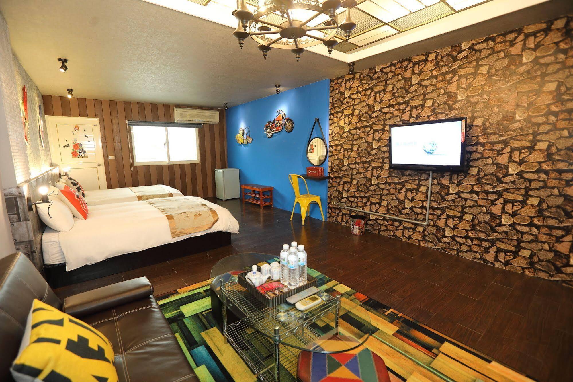 First Place B&B Città di Hualien Esterno foto
