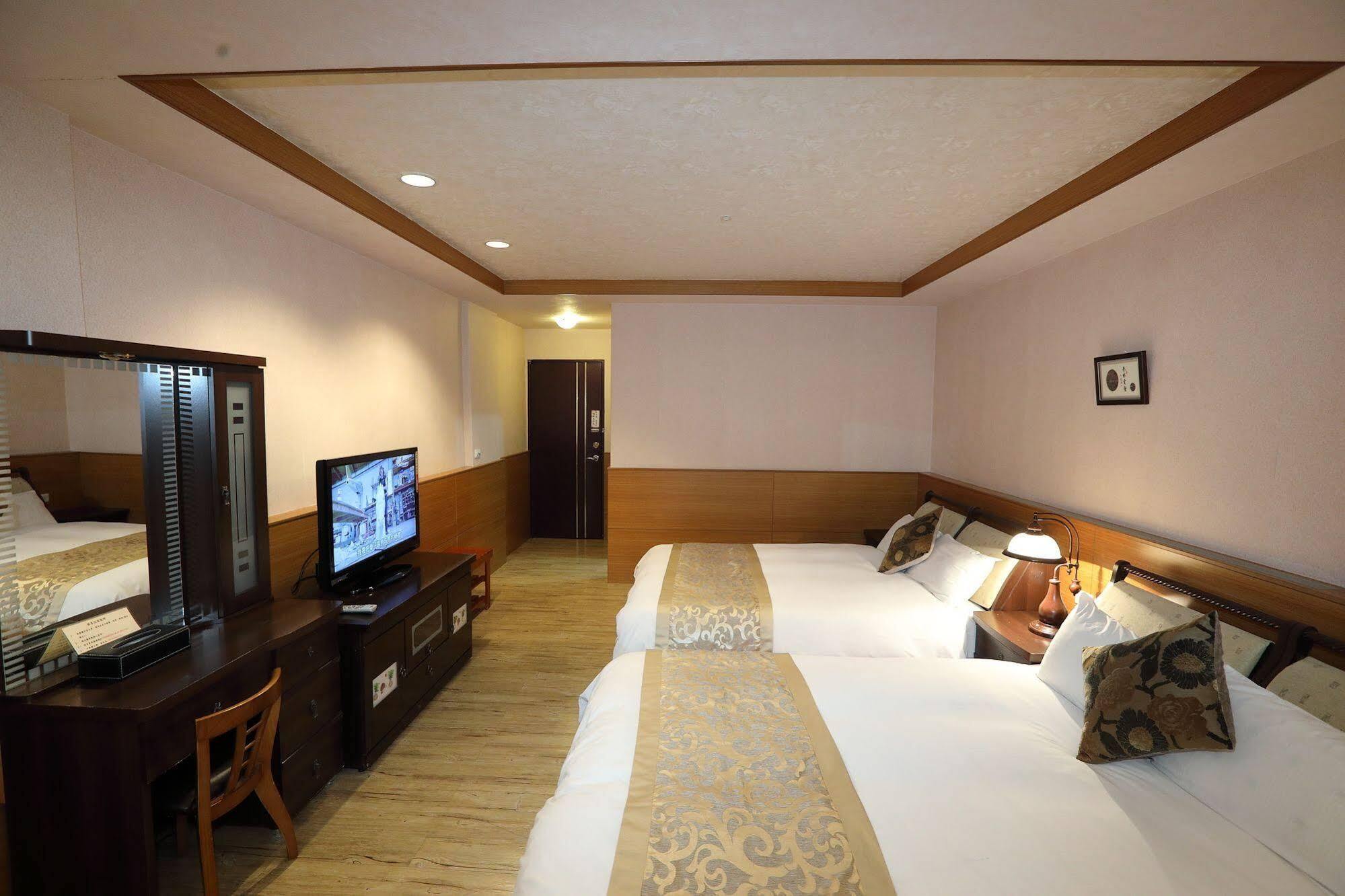 First Place B&B Città di Hualien Esterno foto