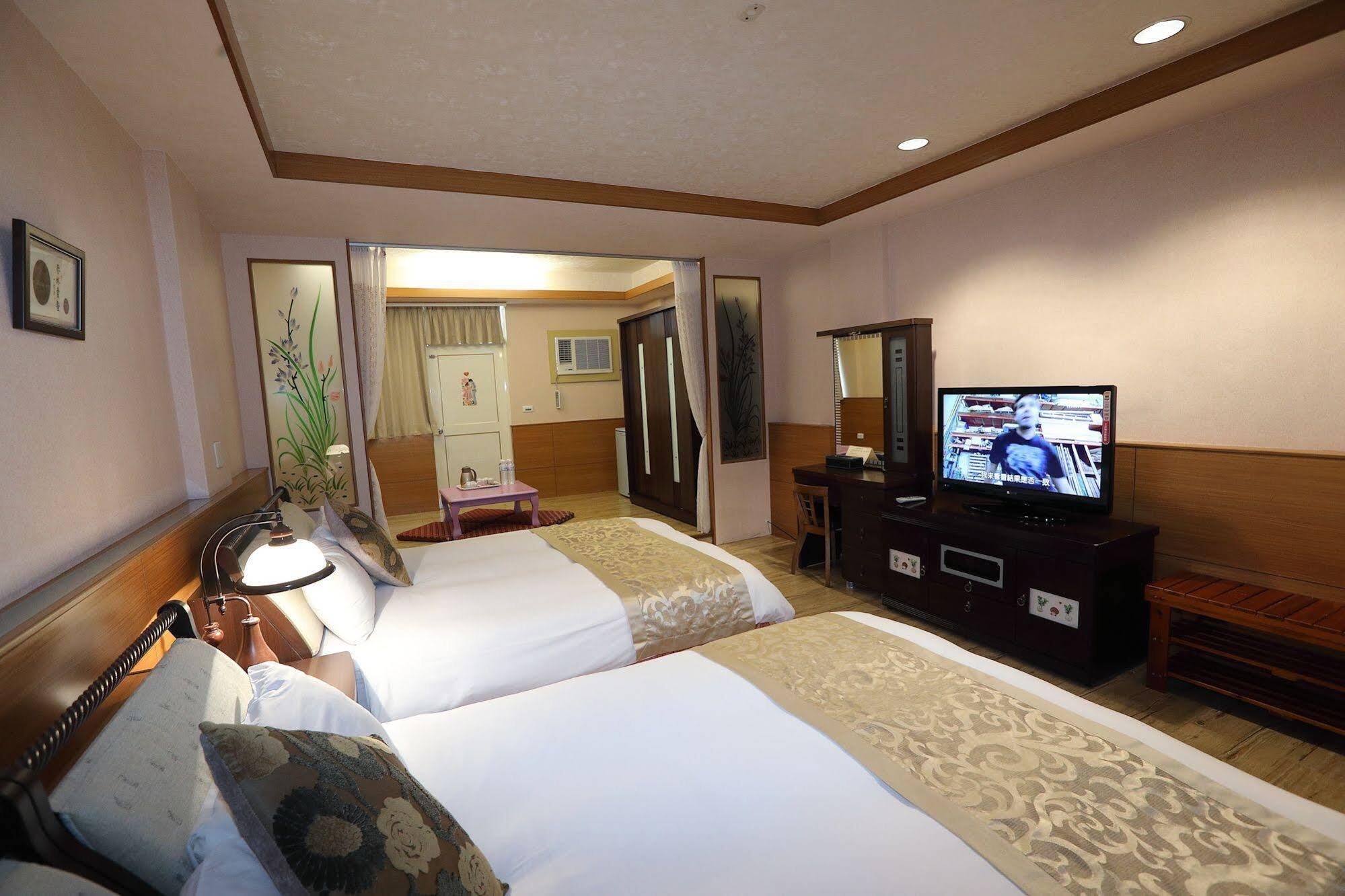 First Place B&B Città di Hualien Esterno foto